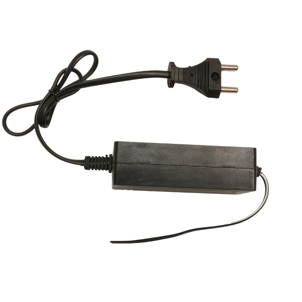 5V LED Power Adapter – Supports 100 LEDs | Pixel & Decorative Lighting